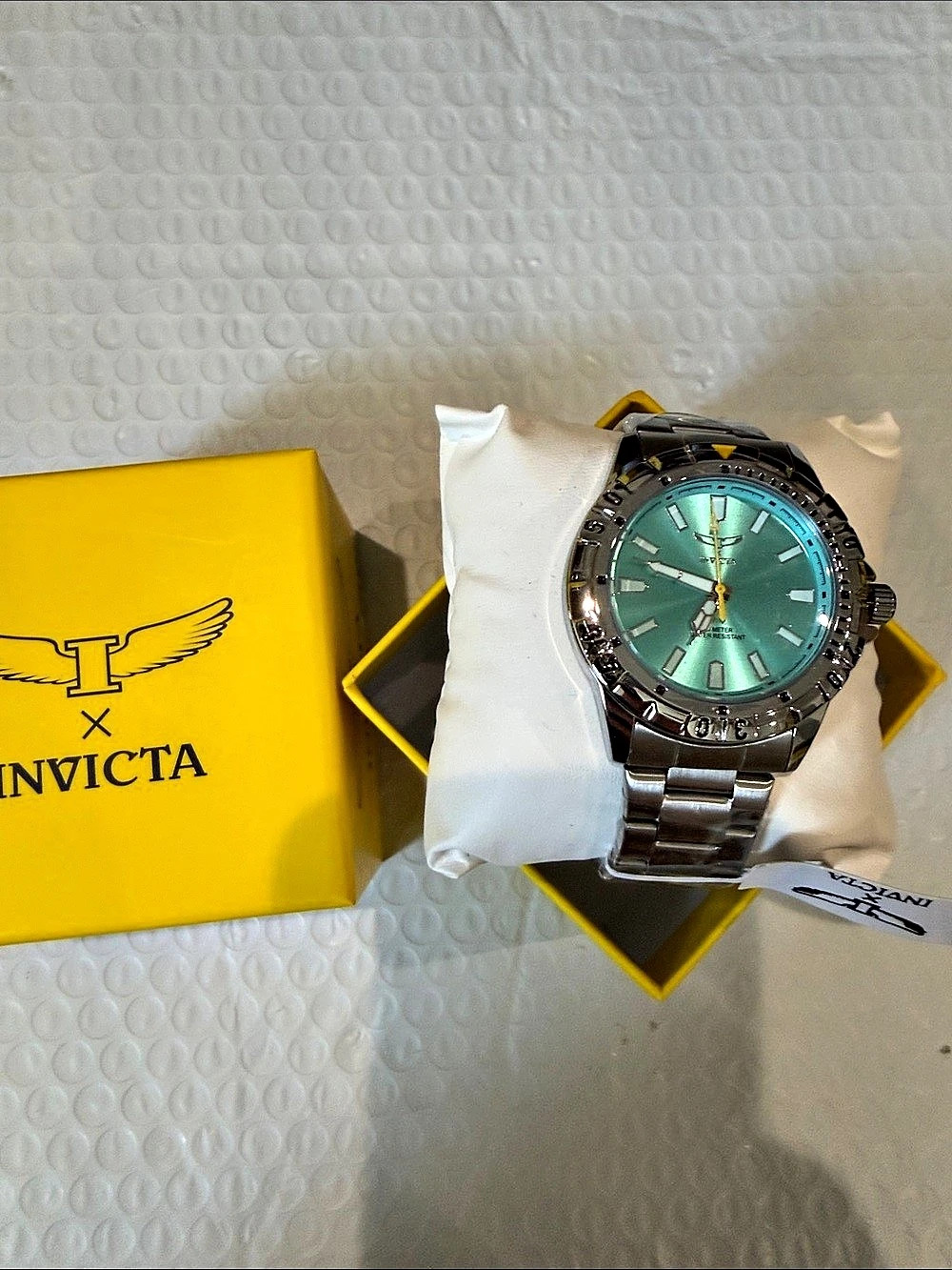 Specialty I by Invicta Men
Model 70051 Men's Watch
